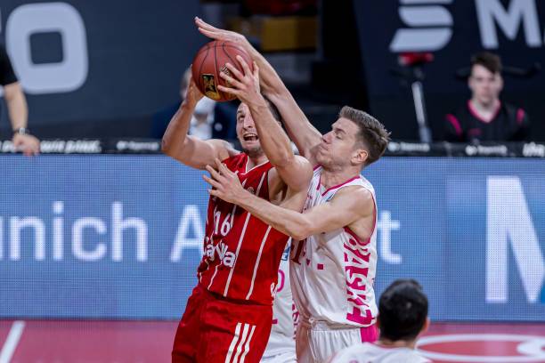 球的约30 球的约30