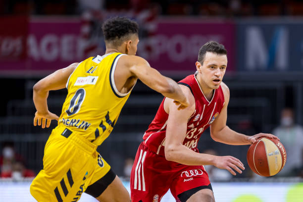 这是巴萨队 这是巴萨队